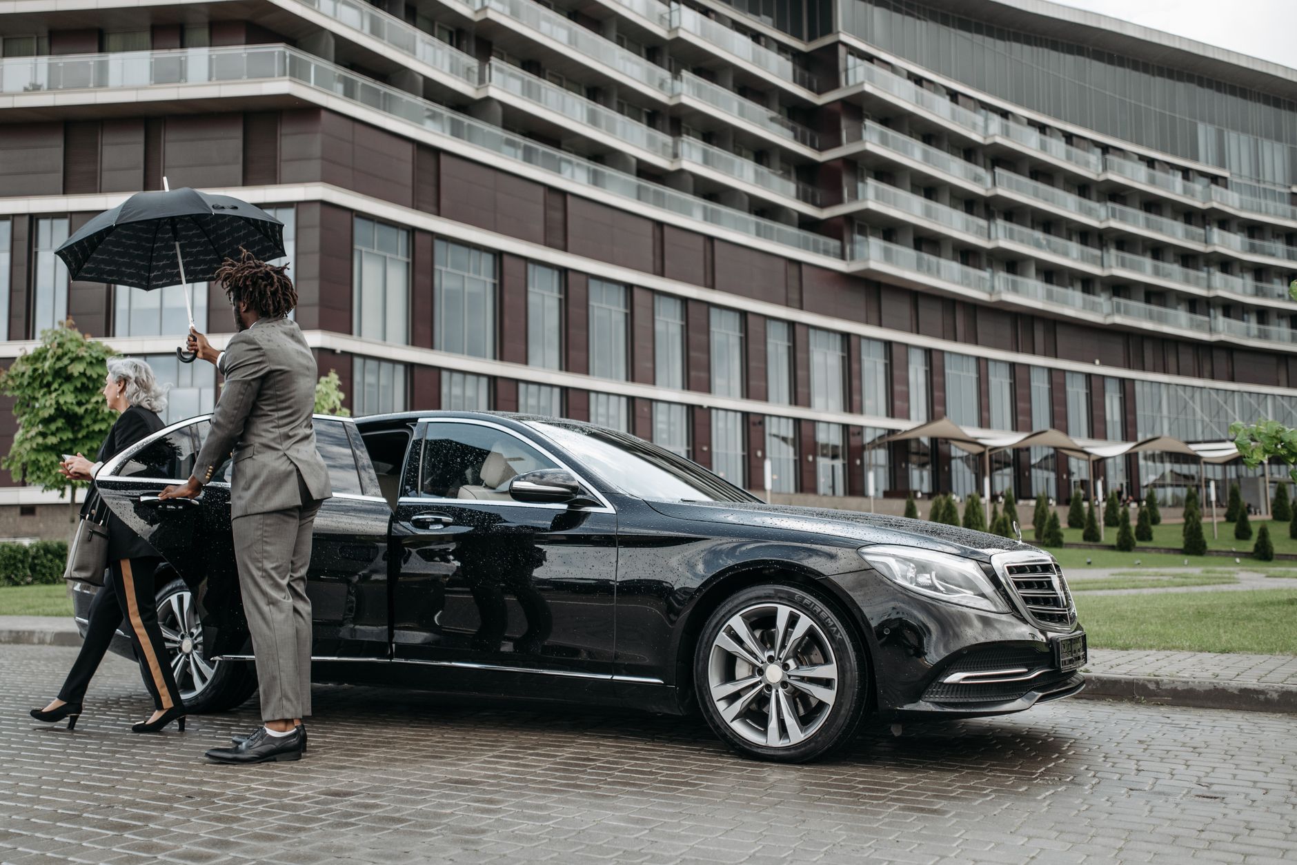 Chauffeur privé équipe à Grenoble